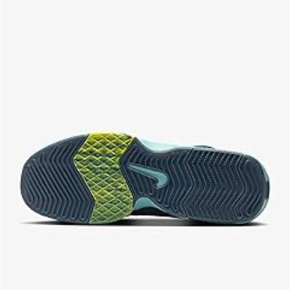 Nike Blue and Green Sneakers with Secure Lace-Up Design and Comfortable Padding - Picture 4 of 8